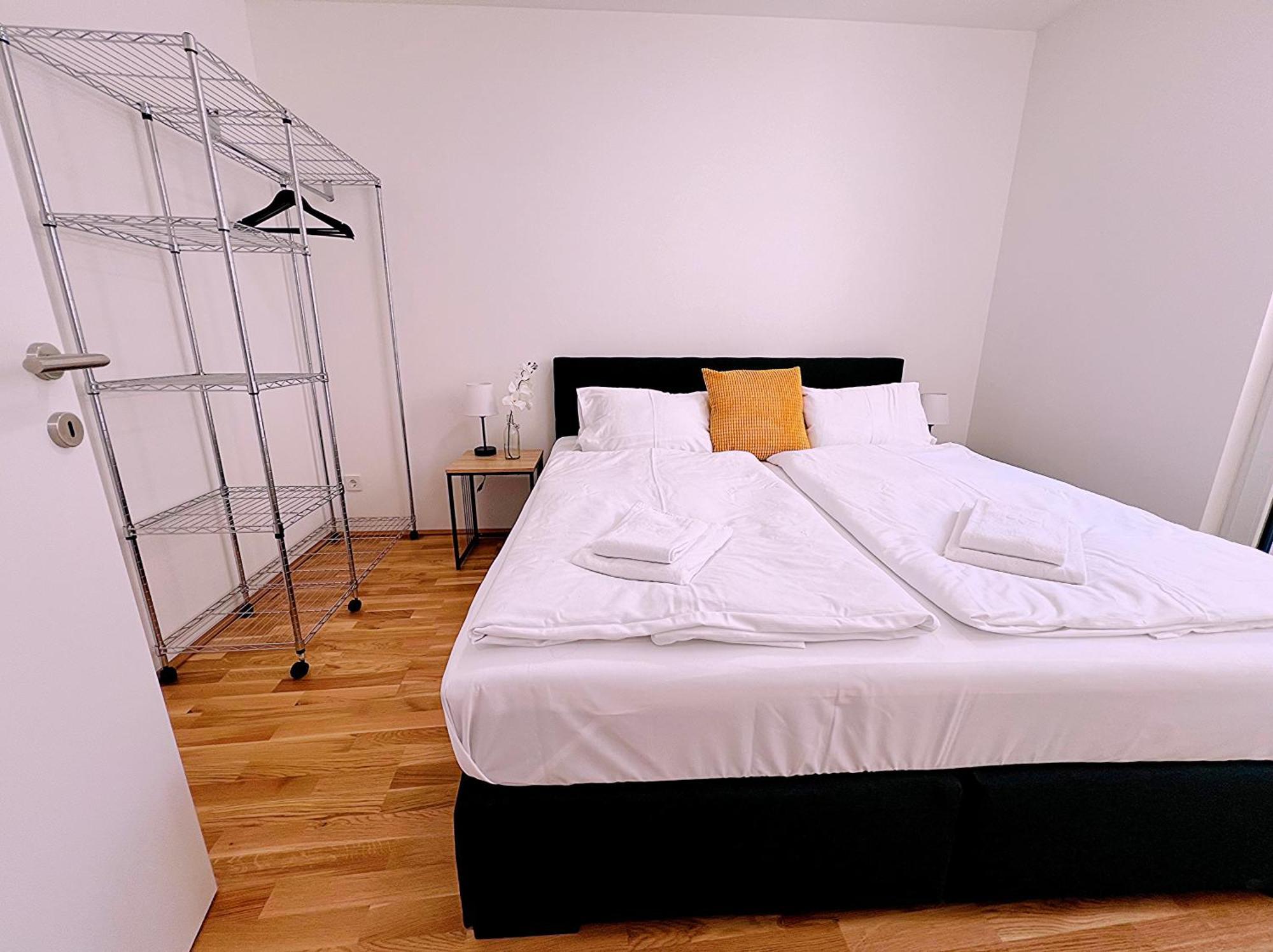 Modern, New, Next To Metro - Gg13 Apartments Vienna Exterior photo